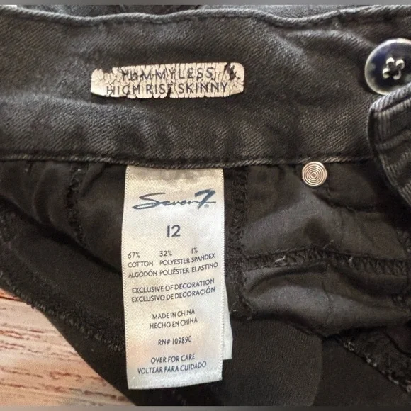 Women’s Seven7 Distressed Denim High Rise Skinny Jeans - Picture 14 of 15